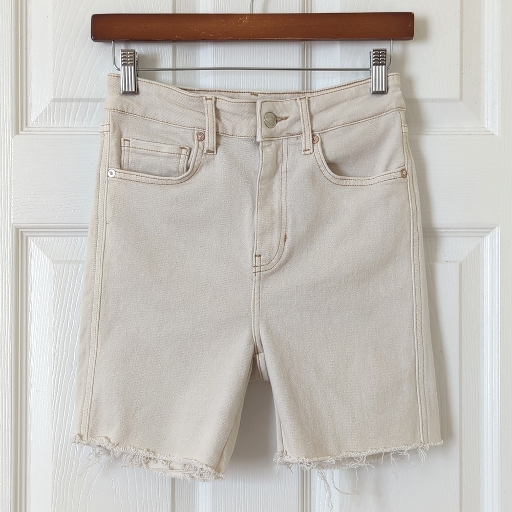 We The Free Classic High Rise Mid Length Raw Hem Denim Jean Shorts Beige 28